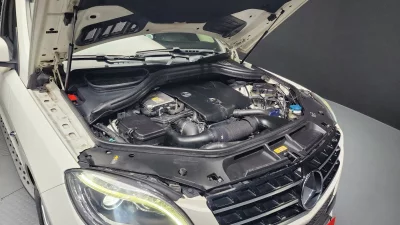 Mercedes-Benz M-class
