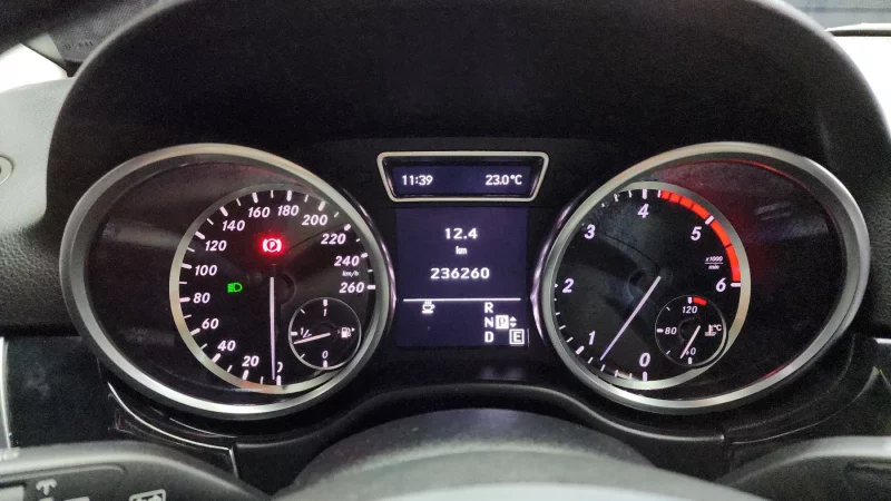 Mercedes-Benz M-class