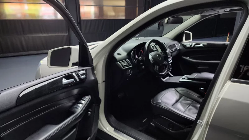 Mercedes-Benz M-class