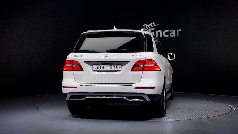 Mercedes-Benz M-class