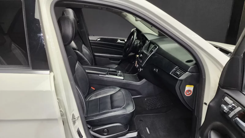 Mercedes-Benz M-class