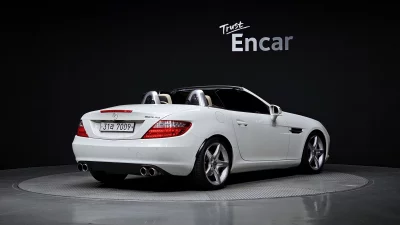 Mercedes-Benz SLK-Class