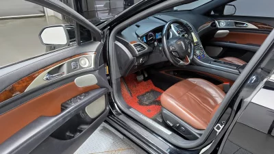 Lincoln MKZ
