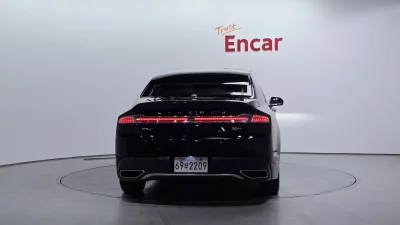 Lincoln MKZ