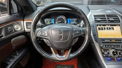 Lincoln MKZ