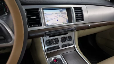 Jaguar XF