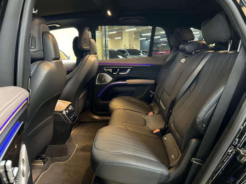 Mercedes-Benz EQS SUV