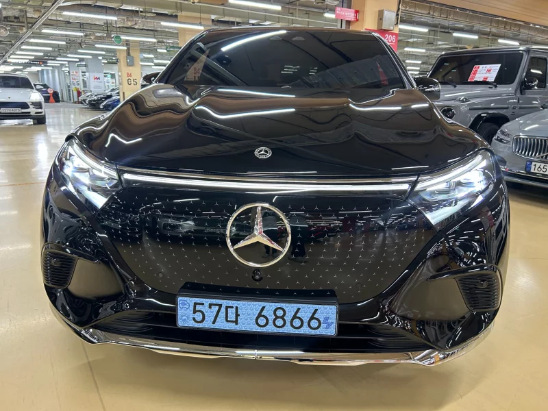 Mercedes-Benz EQS SUV