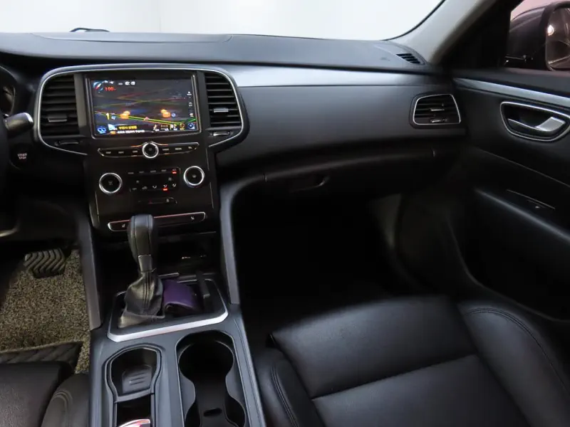 Renault Samsung SM6