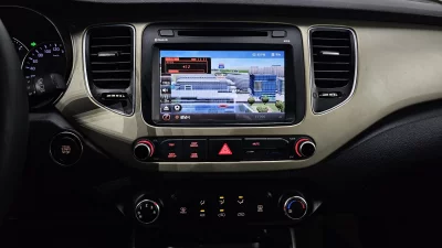 Kia Carens