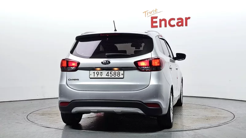 Kia Carens