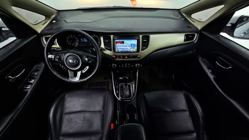 Kia Carens