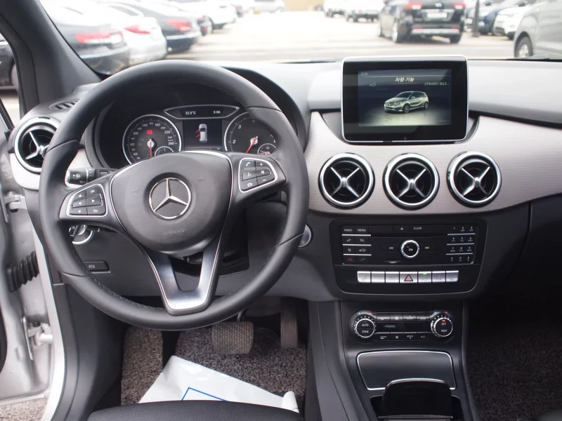 Mercedes-Benz B-Class