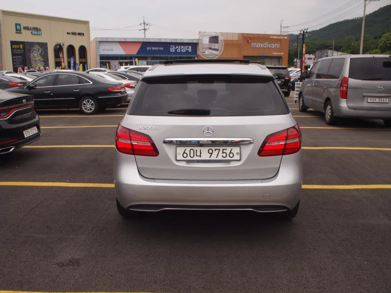 Mercedes-Benz B-Class