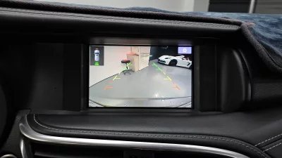 Infiniti Q30