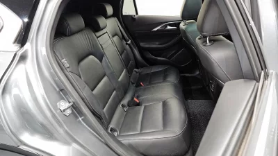 Infiniti Q30