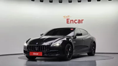 Maserati QUATTROPORTE
