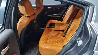 Dodge CHARGER