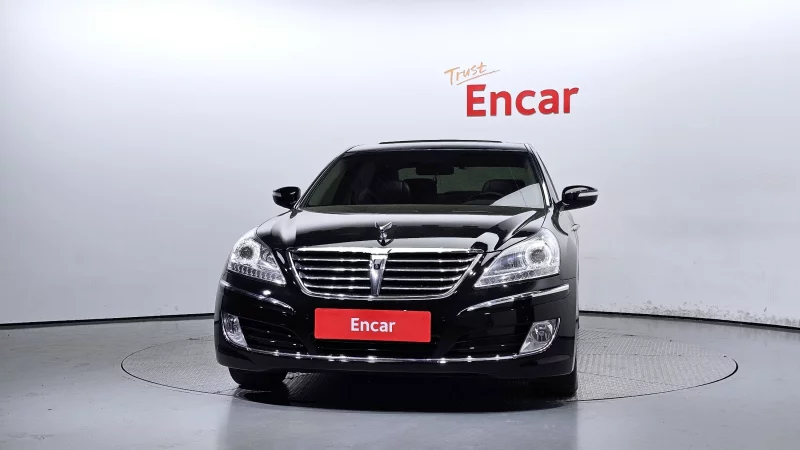 Hyundai Equus