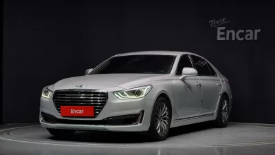 Genesis EQ900