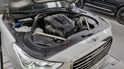 Genesis EQ900
