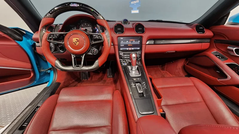Porsche 718