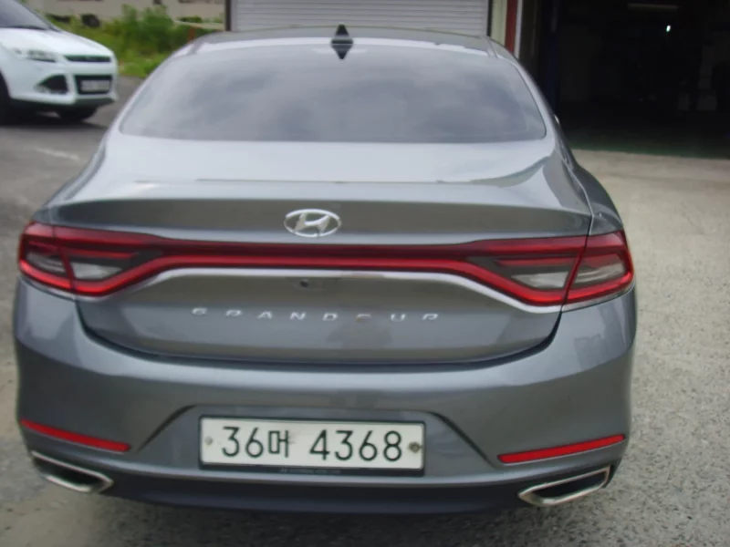Hyundai Grandeur