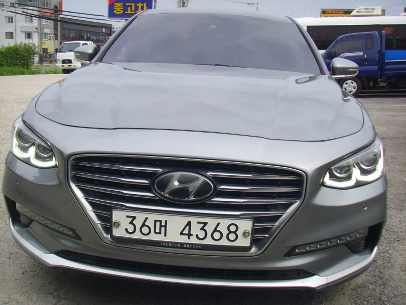 Hyundai Grandeur