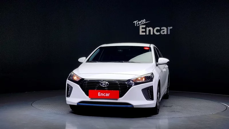 Hyundai Ioniq