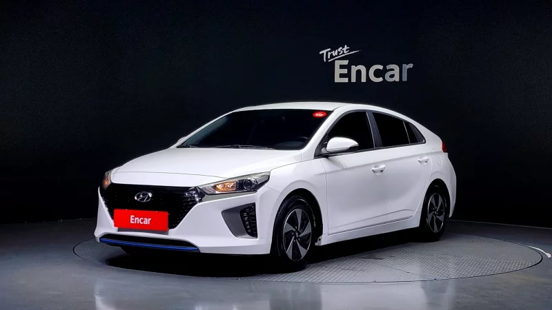 Hyundai Ioniq