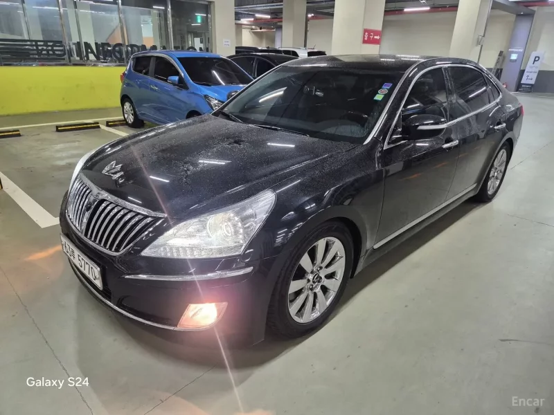Hyundai Equus