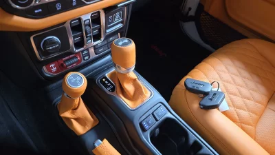 Jeep WRANGLER