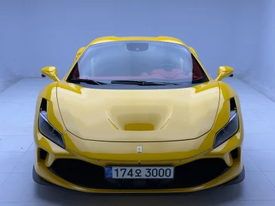 Ferrari F8