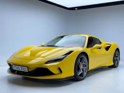 Ferrari F8