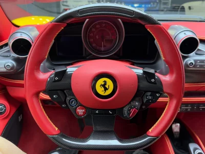 Ferrari F8