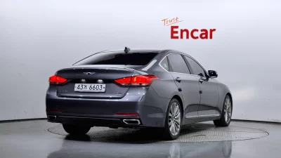 Hyundai Genesis