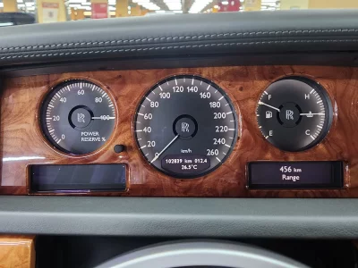 Rolls-Royce PHANTOM