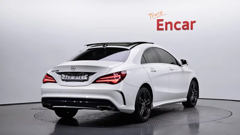 Mercedes-Benz CLA-Class