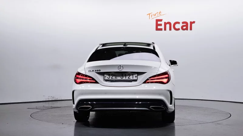 Mercedes-Benz CLA-Class