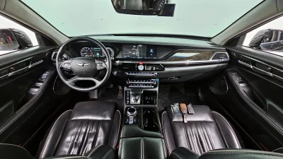 Genesis EQ900