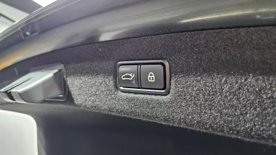 Genesis EQ900