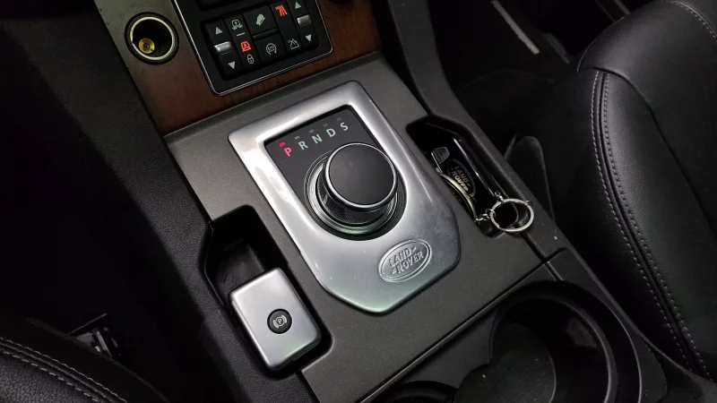 Land Rover DISCOVERY