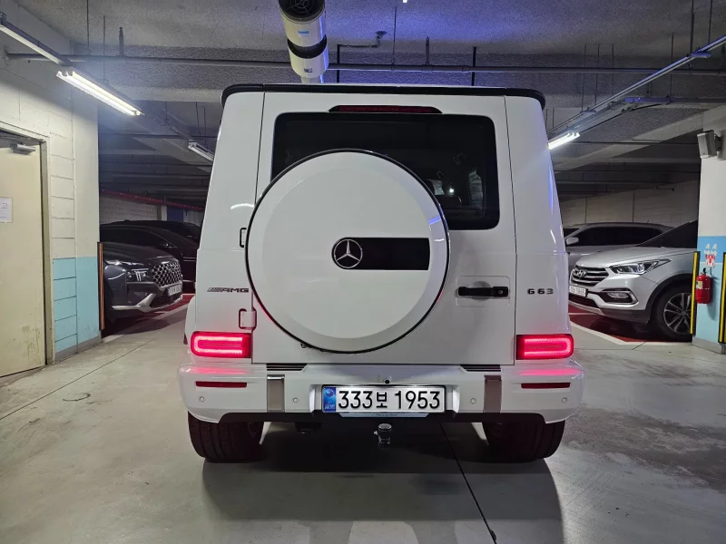 Mercedes-Benz G-Class