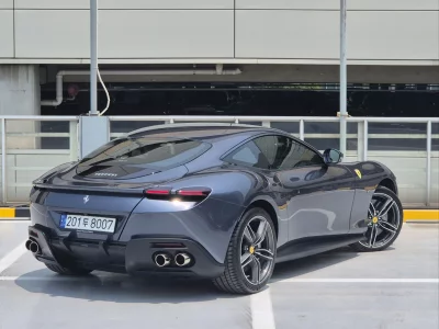 Ferrari ROMA