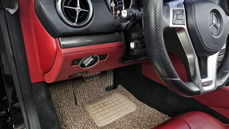 Mercedes-Benz SL-Class