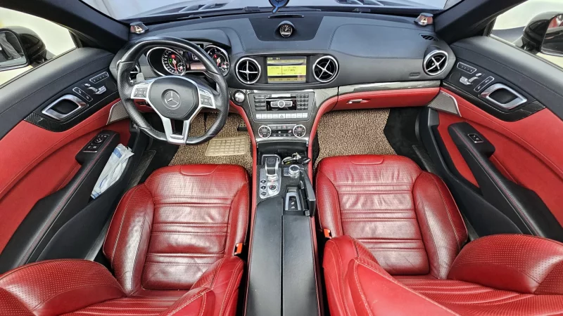 Mercedes-Benz SL-Class