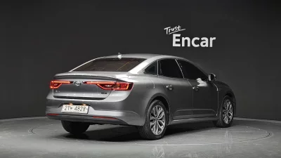 Renault Samsung SM6