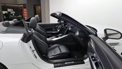 Mercedes-Benz SL-Class