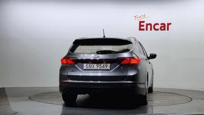 Hyundai I40