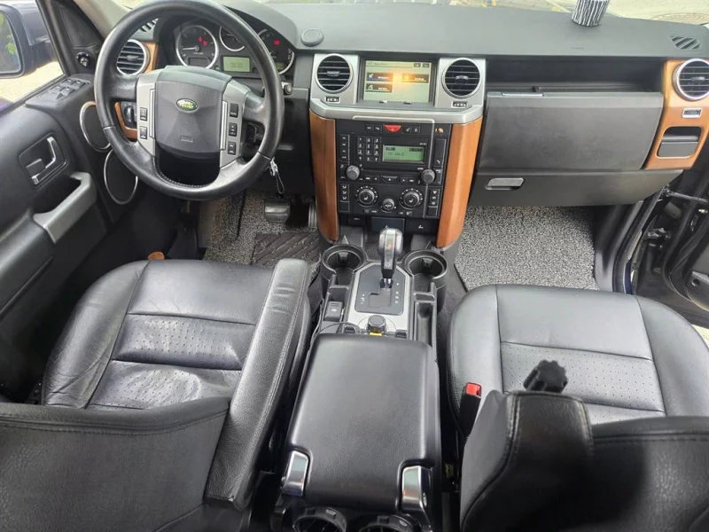 Land Rover DISCOVERY